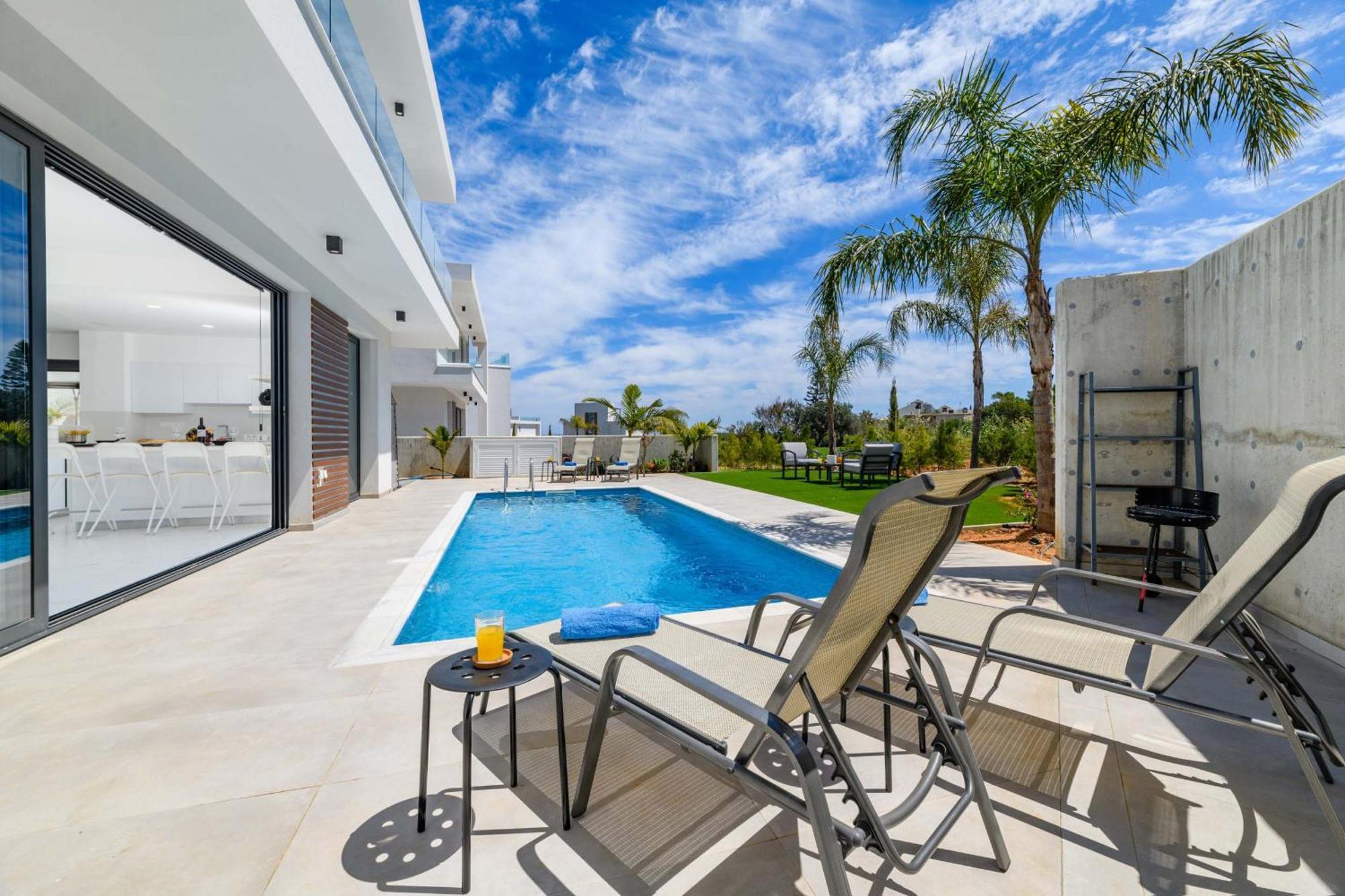 By The Beach - Royal Sapphire Villa Protaras Eksteriør bilde